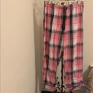 Victoria’s Secret Lightweight Flannel Sleep Pants